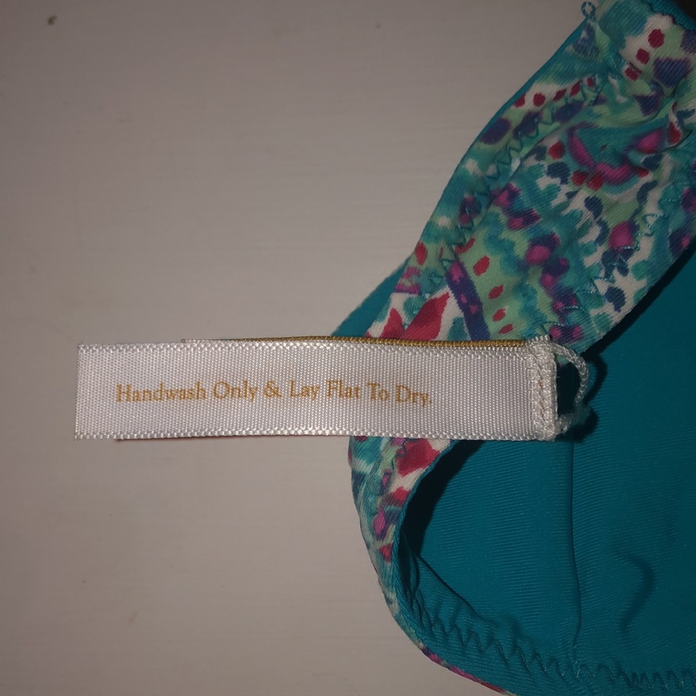 Reversible Swimsuit Top - Picture 4 of 5
